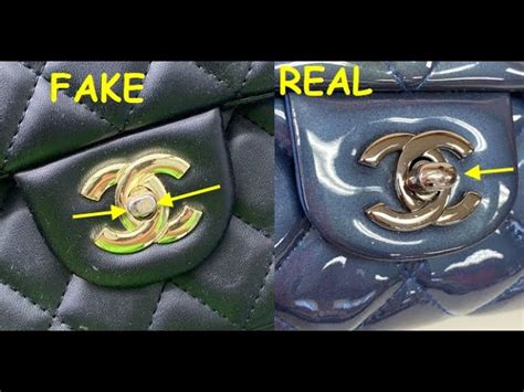 chanel 2.55 come riconoscere un falso|How to spot Chanel 2.55 fake vs real .